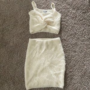Fashion Nova Cream 3 piece fuzzy set